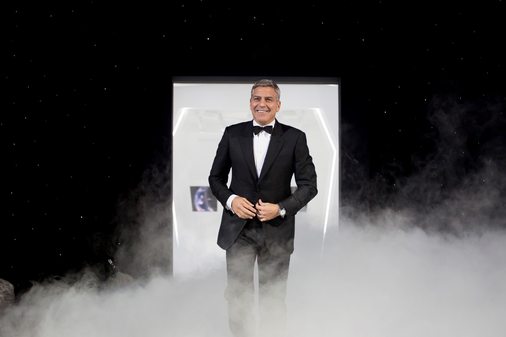 OMEGA y George Clooney, una noche en el Espacio