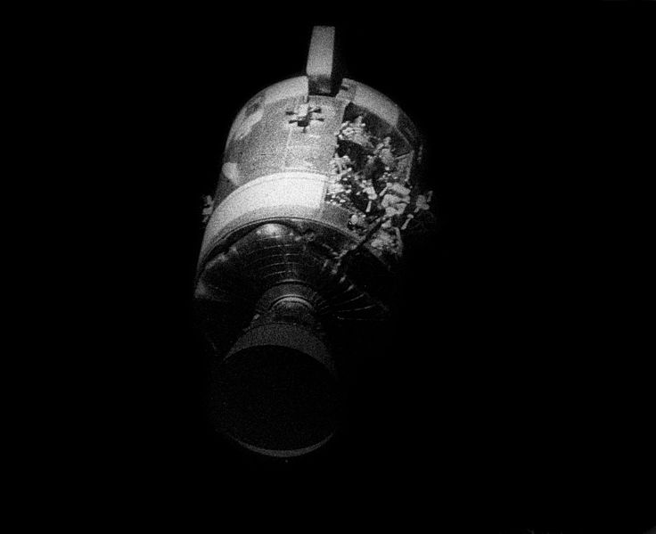 Apollo 13 - Modulo de servicio dañado
