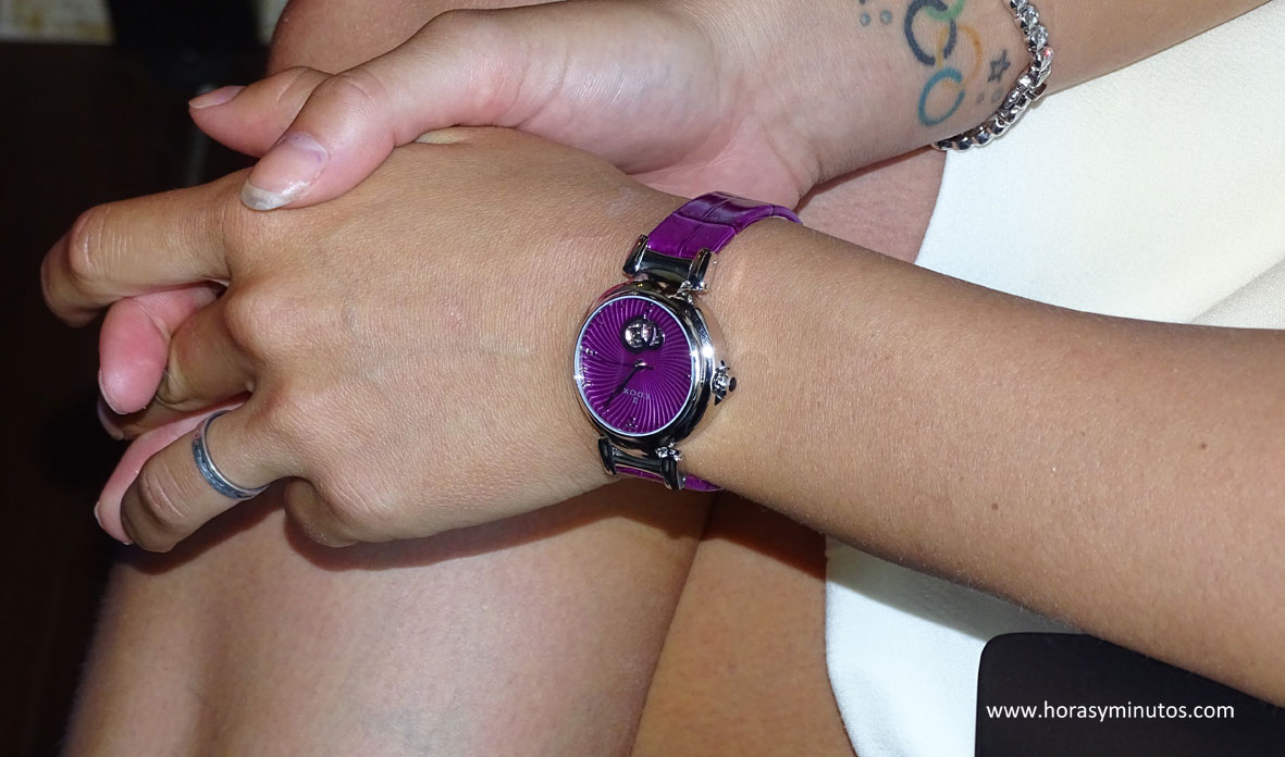 Edox LaPassion Mireia Belmonte con el nuevo reloj en la muñeca