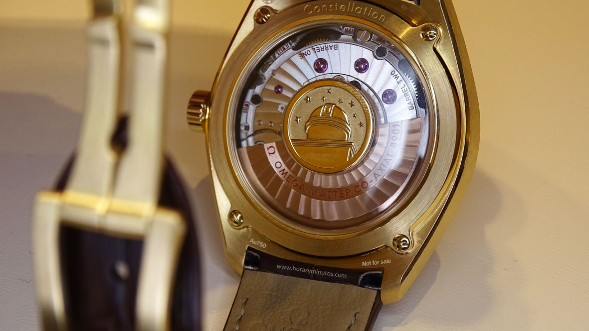 OMEGA Globemaster Master Chronometer reverso oro amarillo