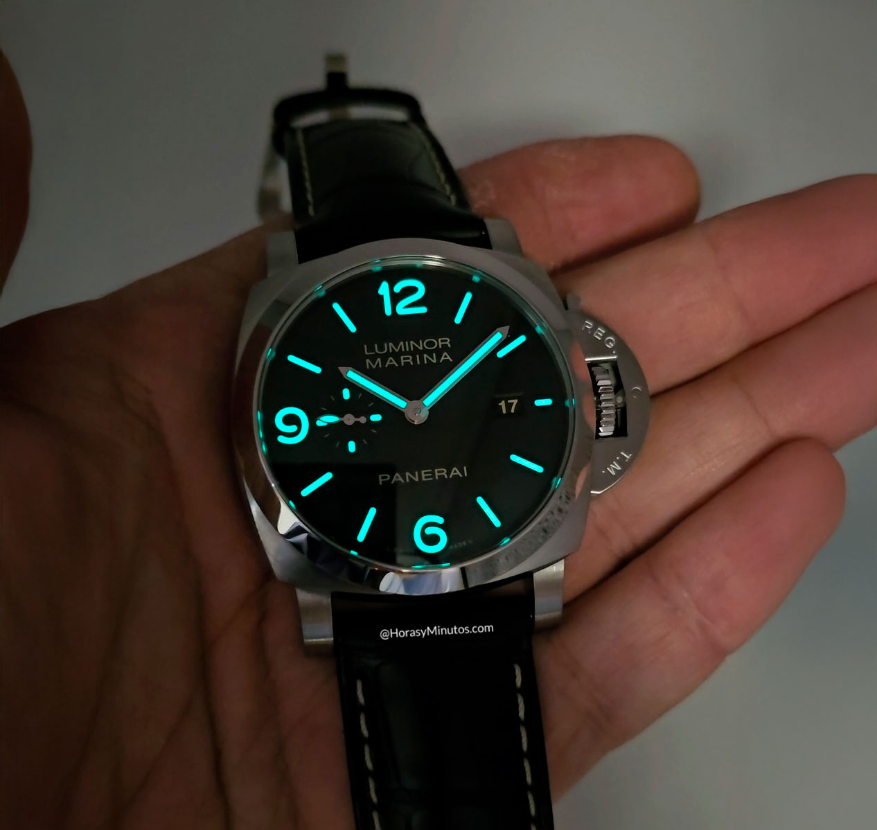 Super-LumiNova del Panerai Luminor Marina 2025