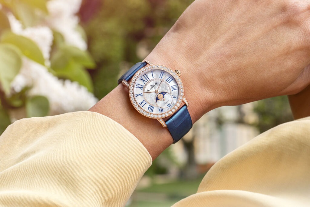 Blancpain Ladybird Colors Azul Glaciar en oro rosa