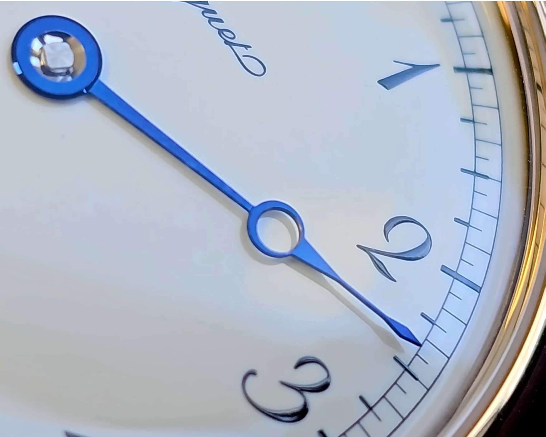 Numerales y aguja de Breguet Classique Souscription 2025