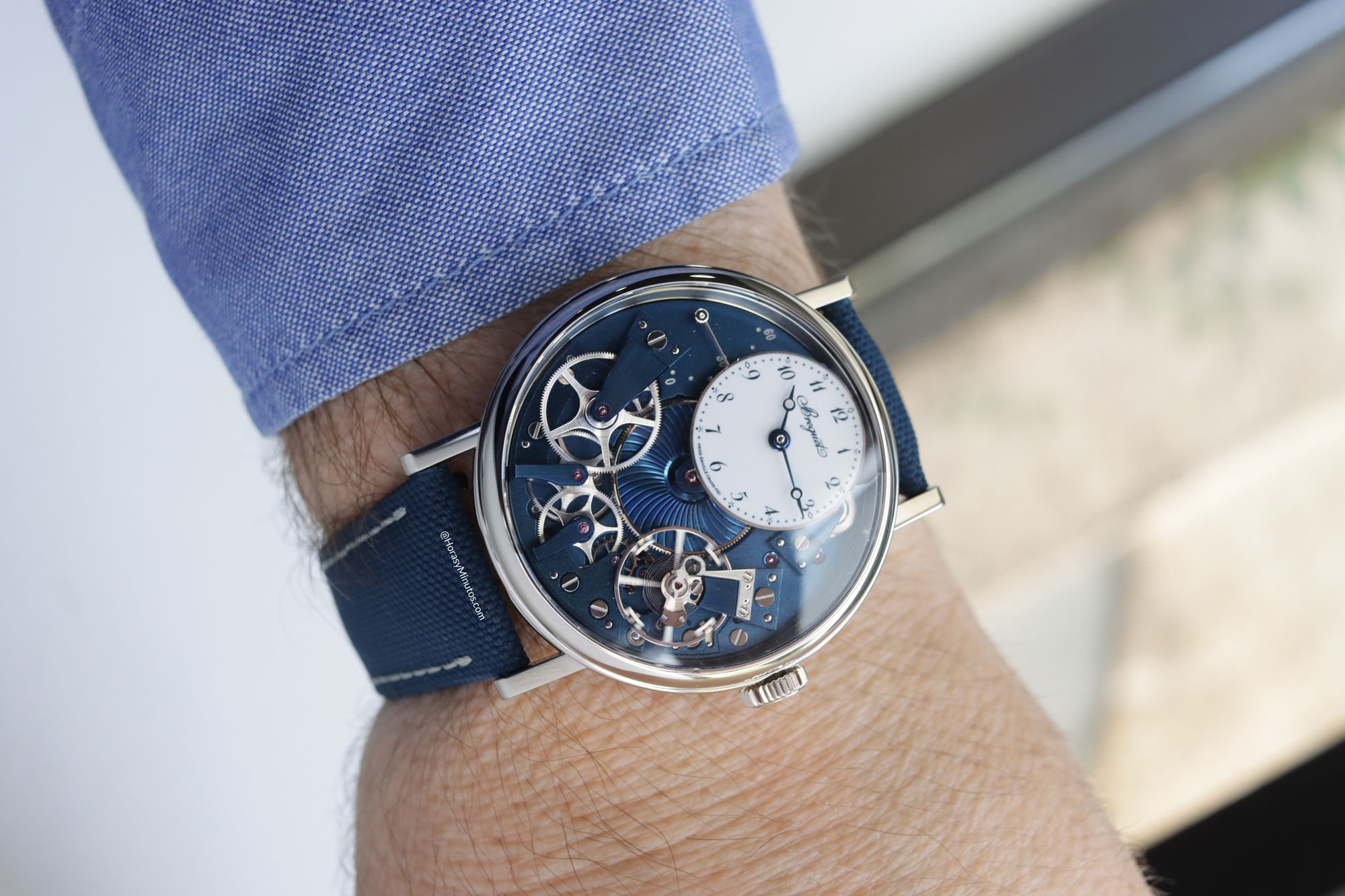 El Breguet Tradition Seconde Retrograde 7037, puesto