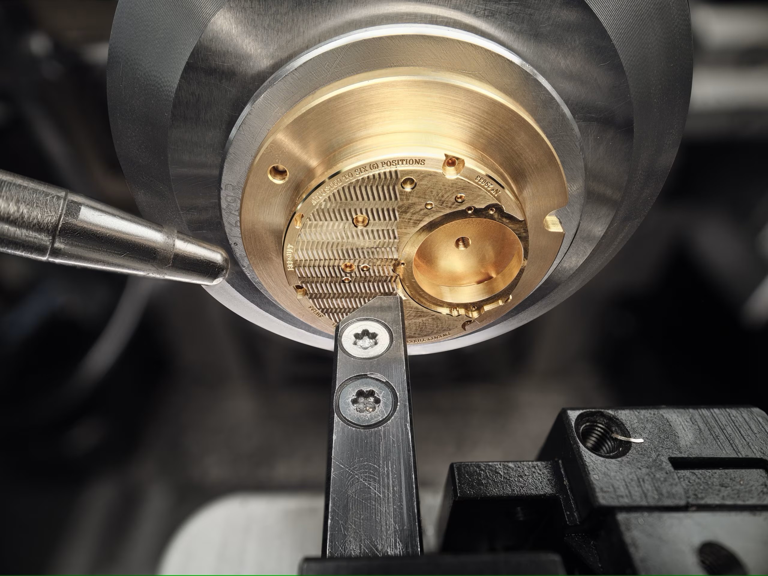 Creando el guilloché del Breguet Tourbillon Sidéral