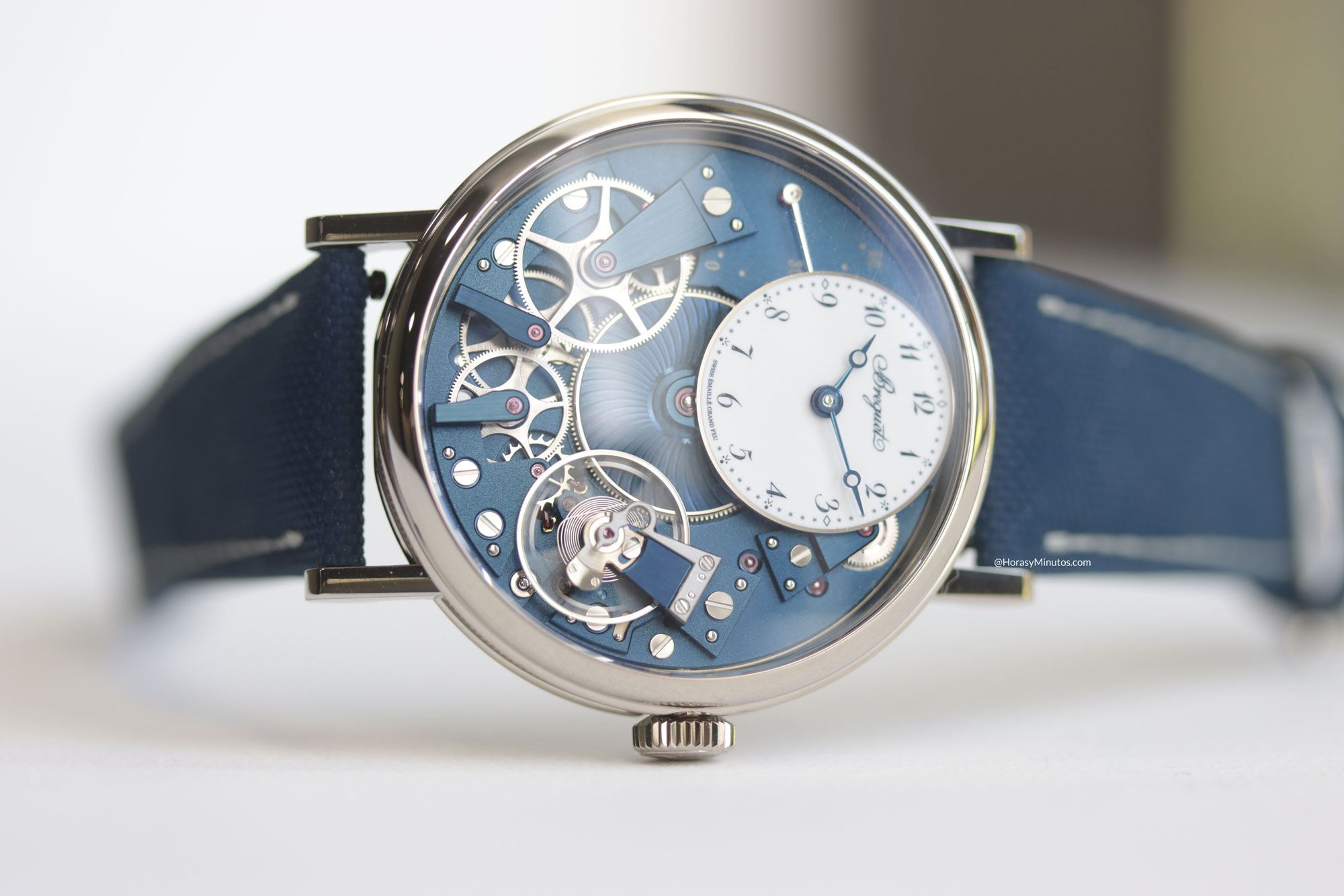 Breguet Tradition Seconde Retrograde 7037