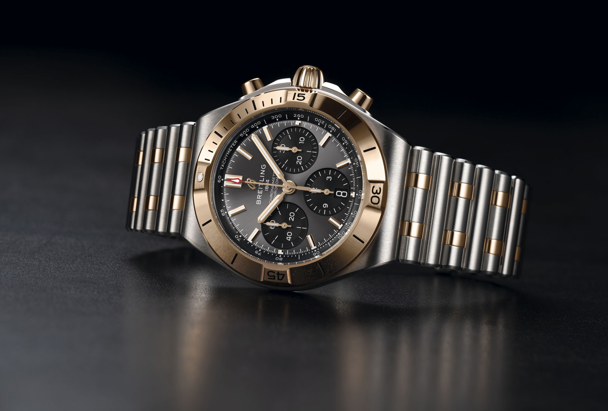 Breitling Chronomat B01 Chronograph 42 acero y oro rojo