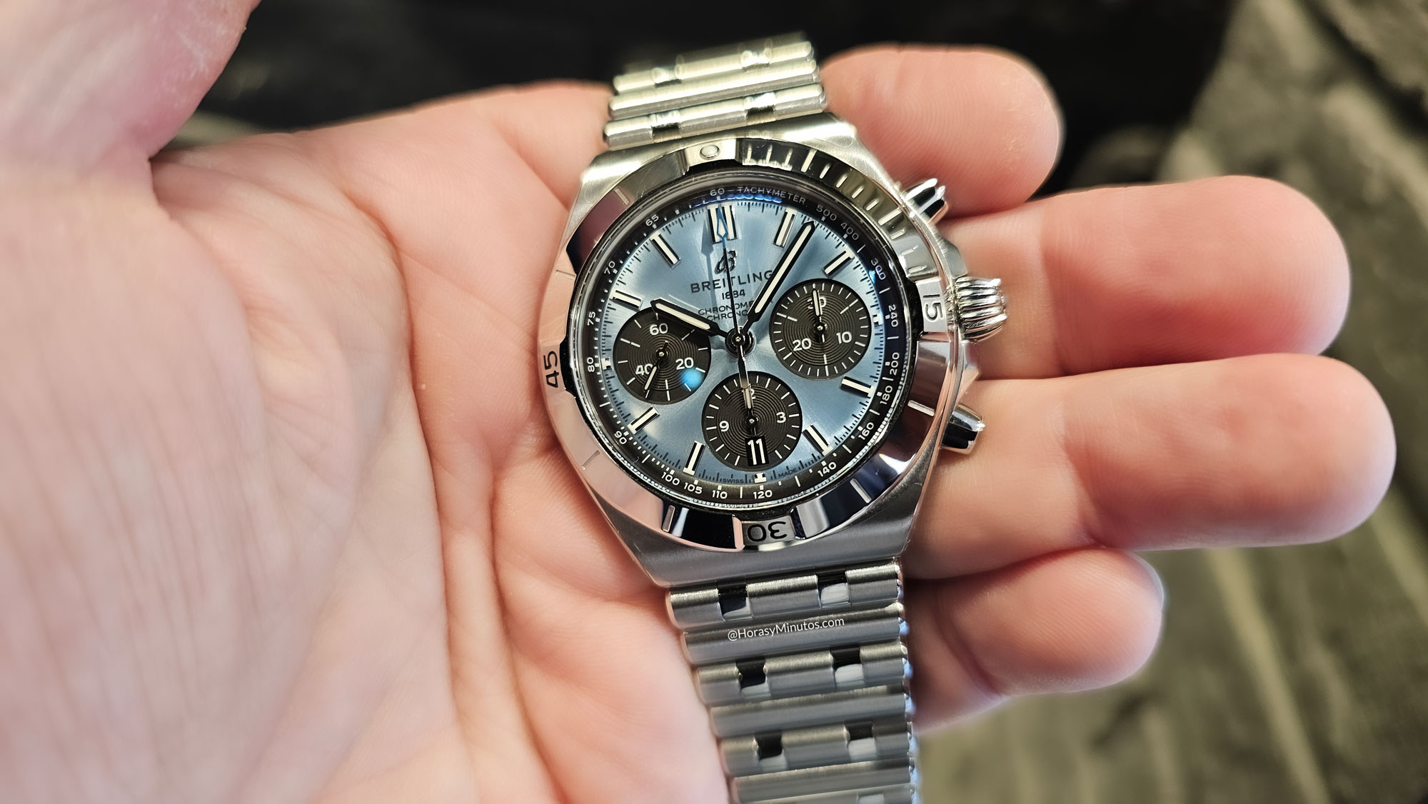 Breitling Chronomat B01 Chronograph 42 bisel de platino