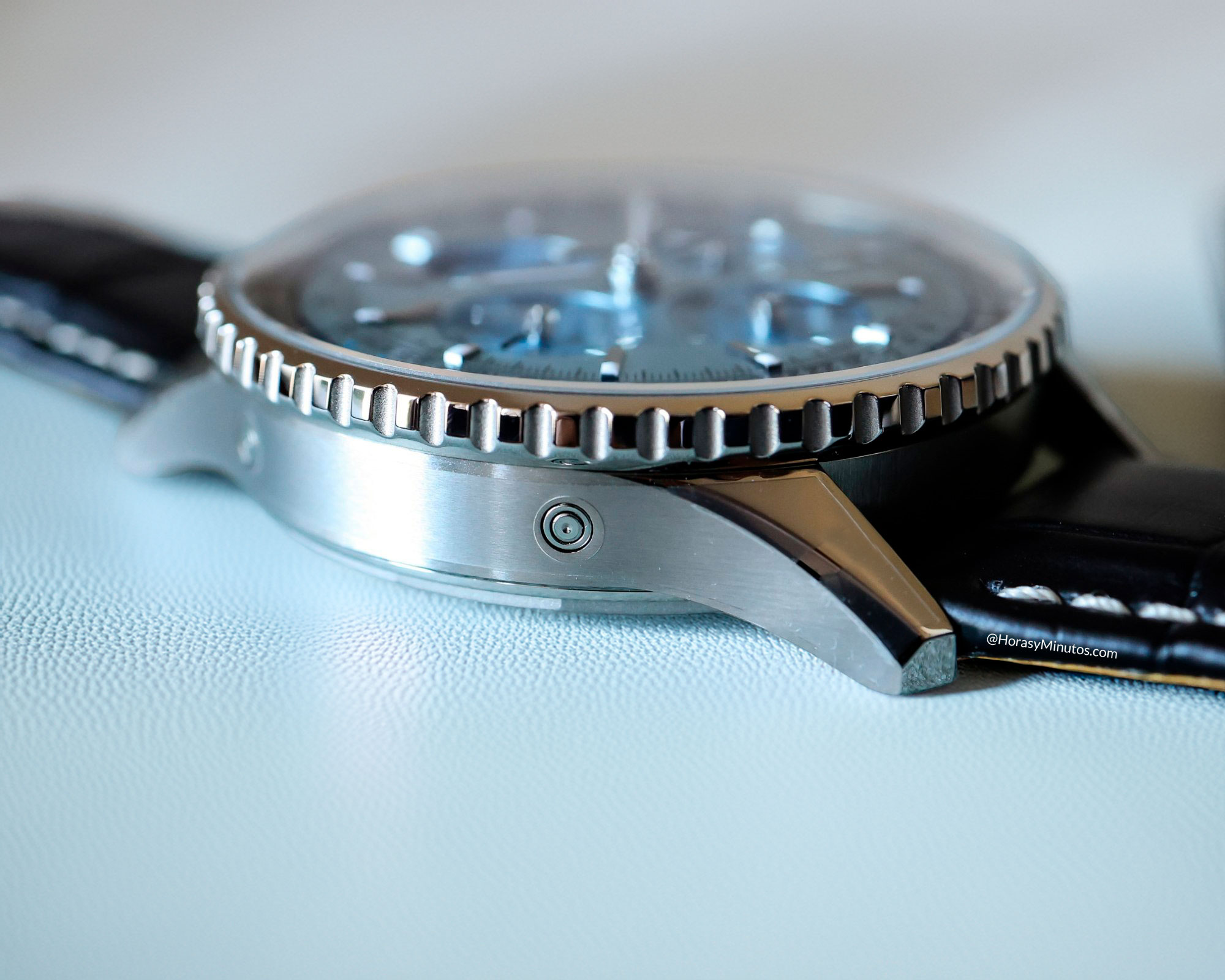 Perfil del Breitling Navitimer B19 Chronograph 43 Perpetual Calendar