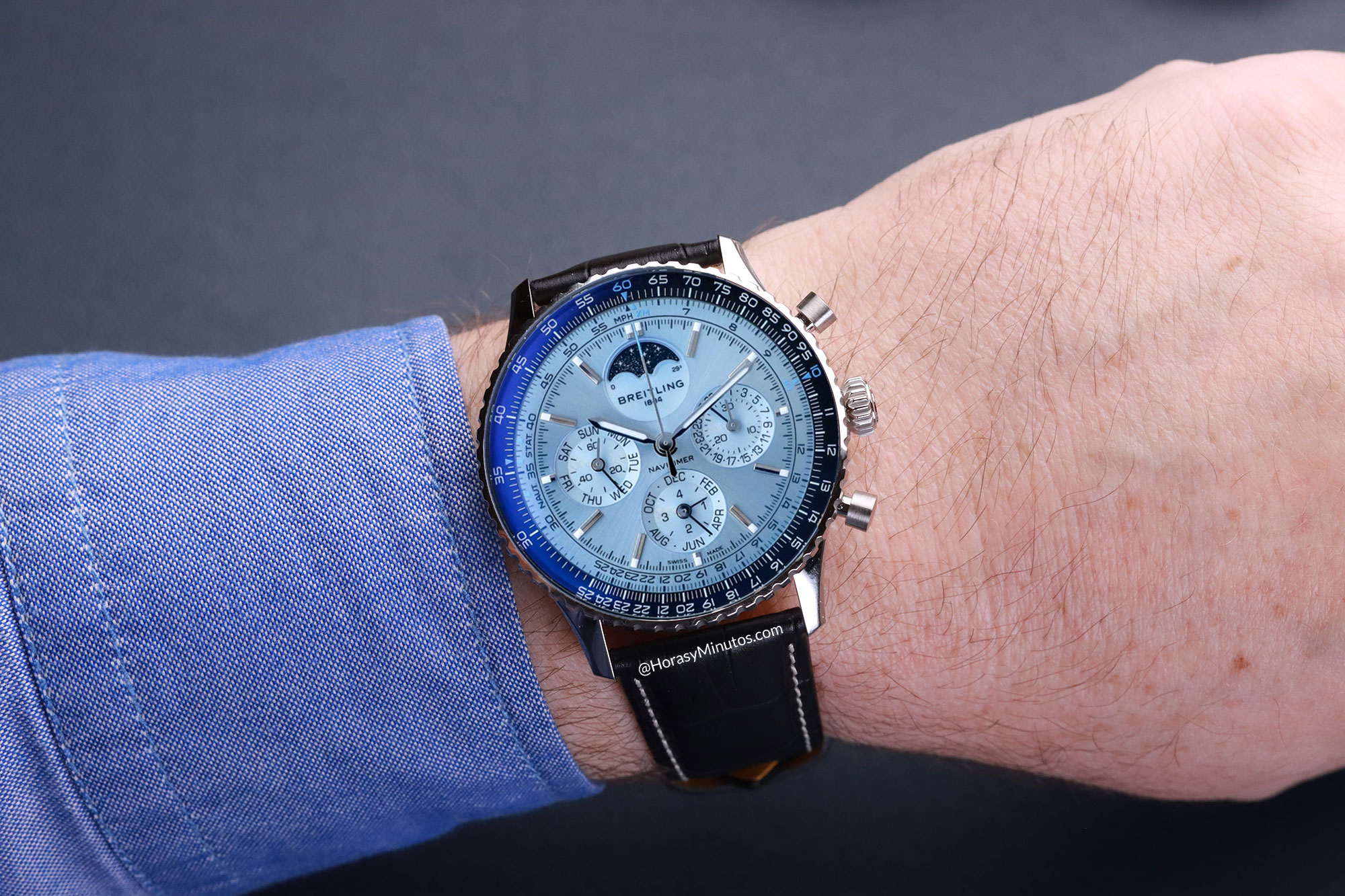 En la muñeca: Breitling Navitimer B19 Chronograph 43 Perpetual Calendar