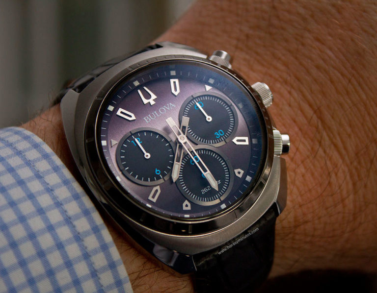 OROLOGIO UOMO TITANIO Pistola Metallo Bulova Accutron CURV Cronografo