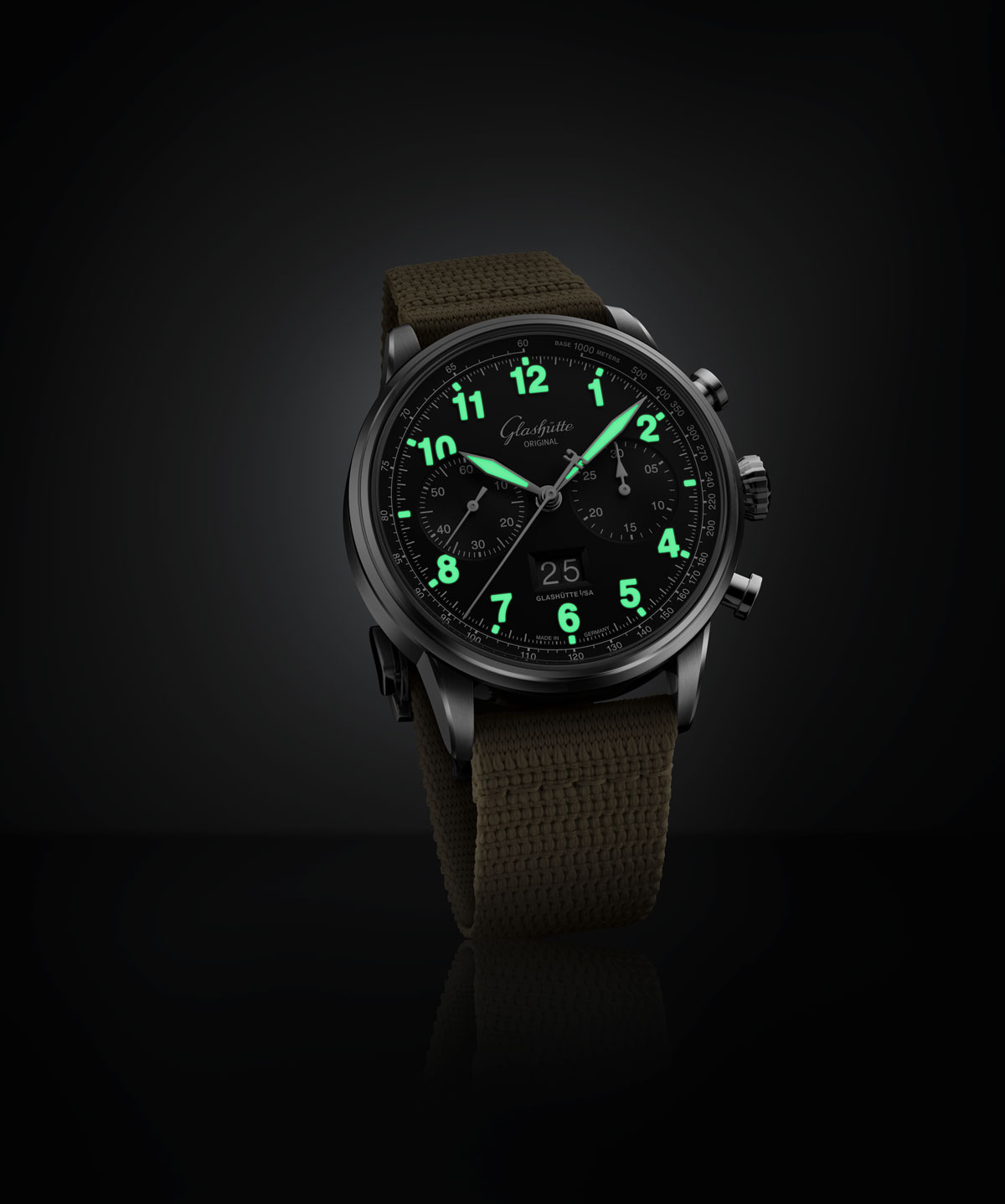 Tratamiento con Super-LumiNova del Glashütte Original Senator Chronograph Navigator