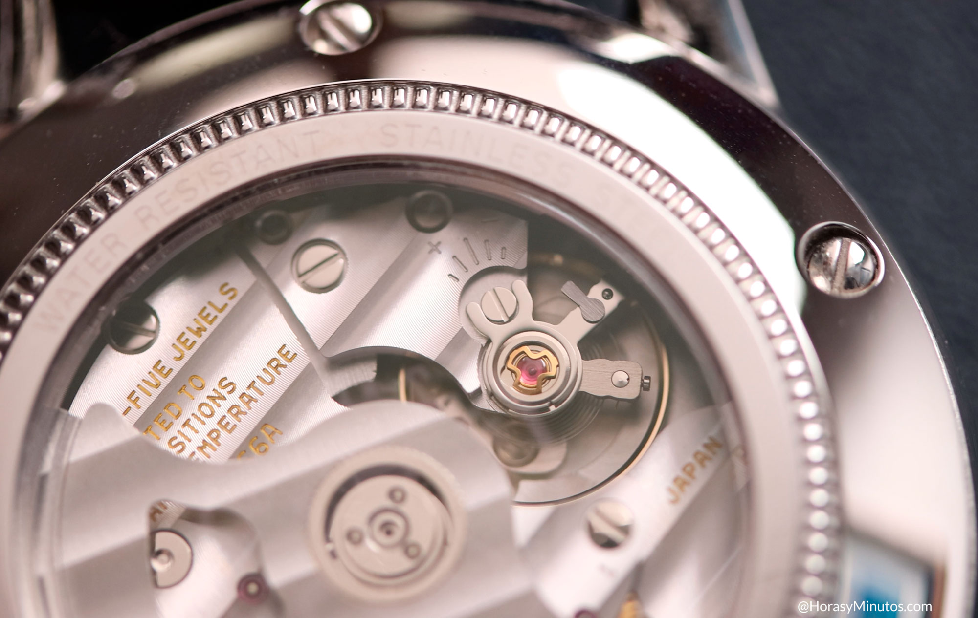 Detalle del Calibre 9S66 de los Grand Seiko Elegance GMT