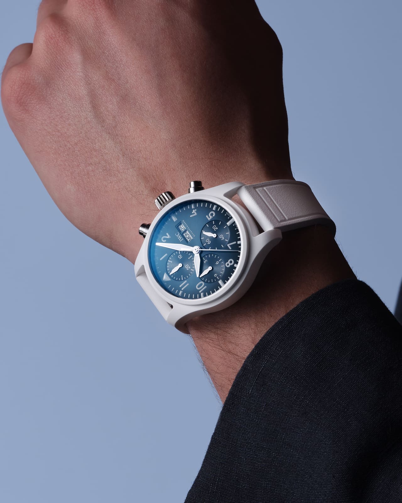 IWC Pilot’s Watch Chronograph 41 Le Petit Prince cerámica en la muñeca