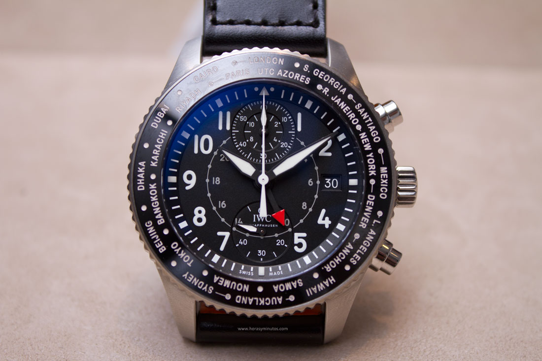 IWC-Pilots-Watch-Timezoner-Chronograph-1-HorasyMinutos