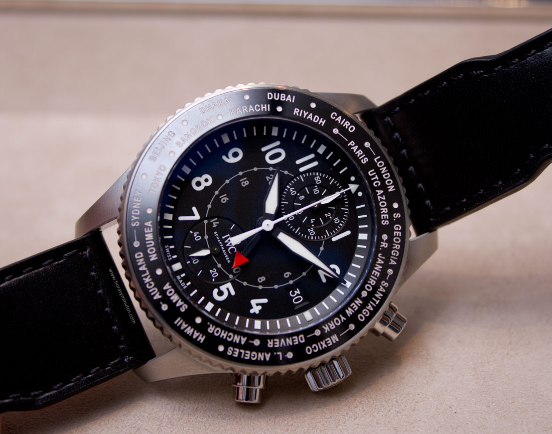 IWC-Pilots-Watch-Timezoner-Chronograph-2-HorasyMinutos