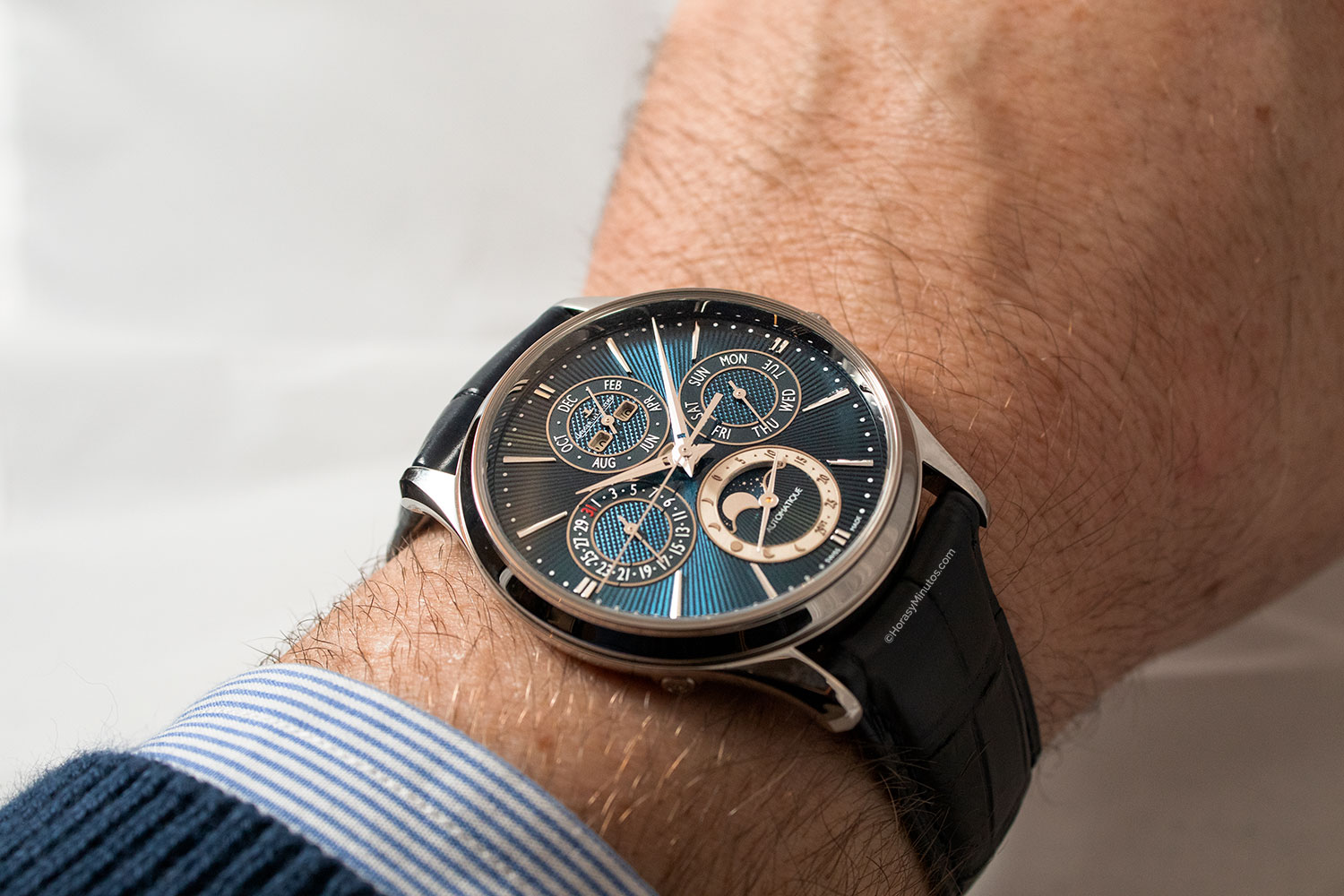 Jaeger-LeCoultre Master Ultra Thin Perpetual Enamel