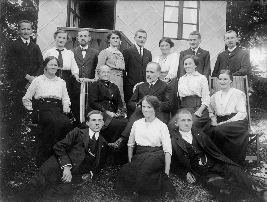 La familia de George Edouard Piaget en los años 20