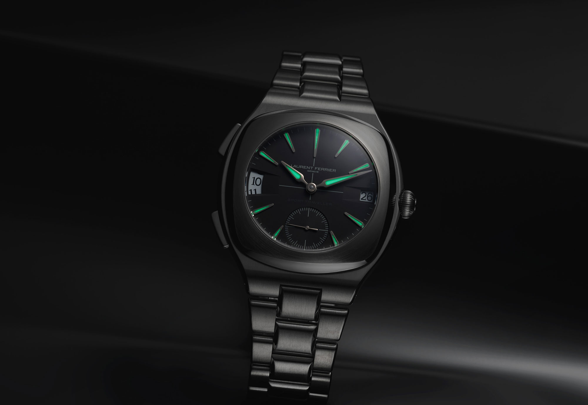 Tratamiento luminiscente del Laurent Ferrier Sport Traveller