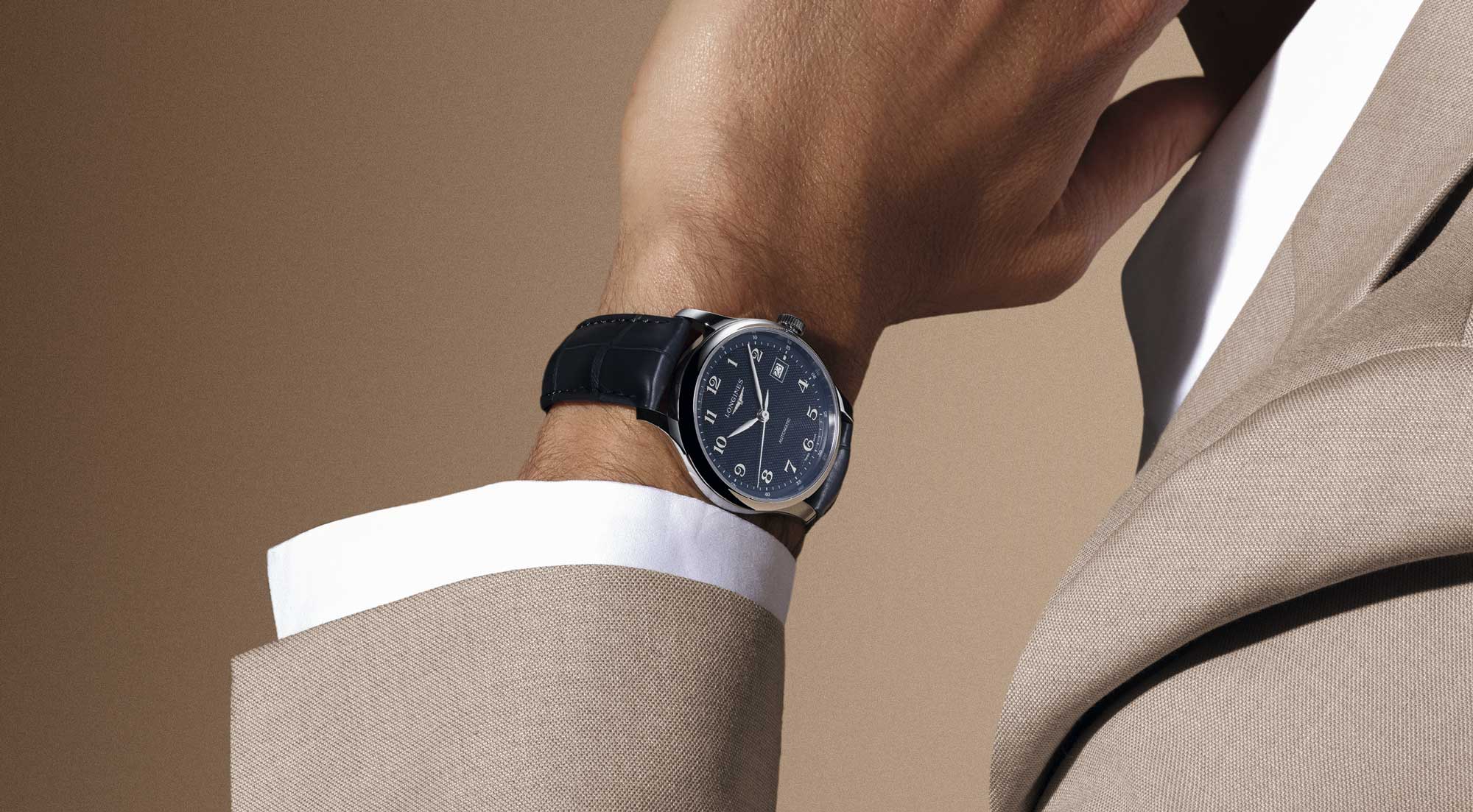 Longines Master Collection 41 mm con correa de aligátor