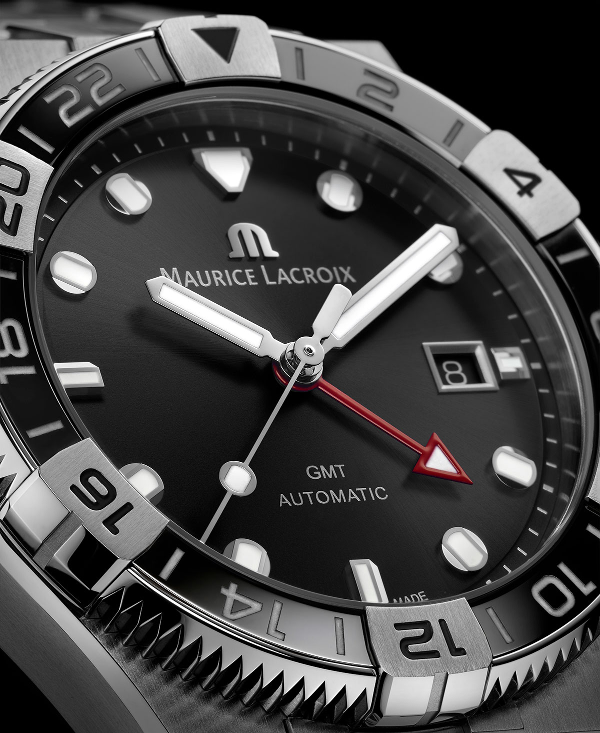 Maurice Lacroix Aikon Venturer GMT esfera negra