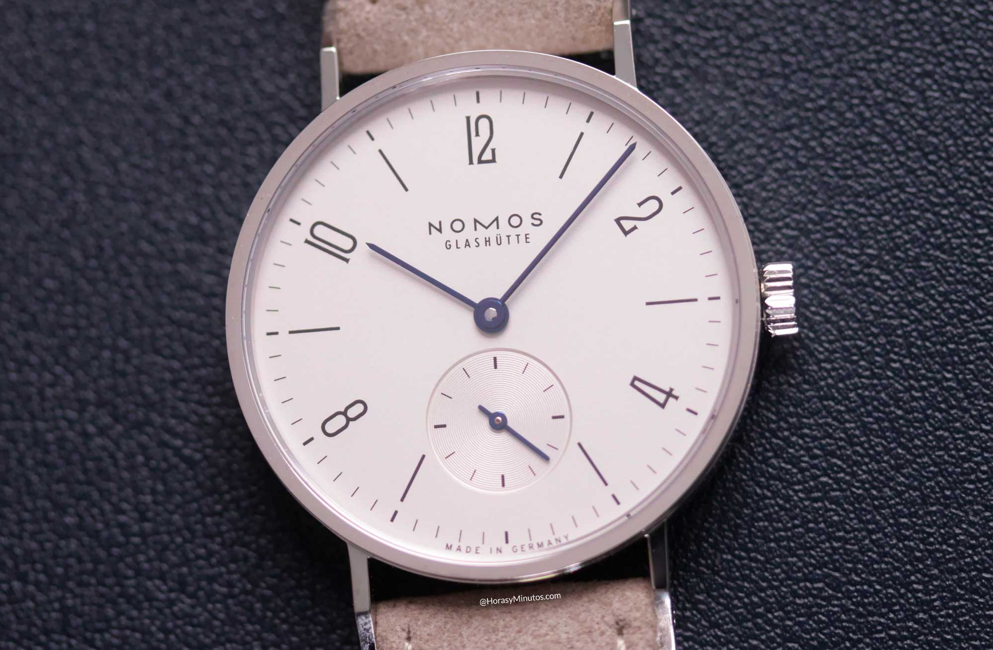 Nomos Tangente 33