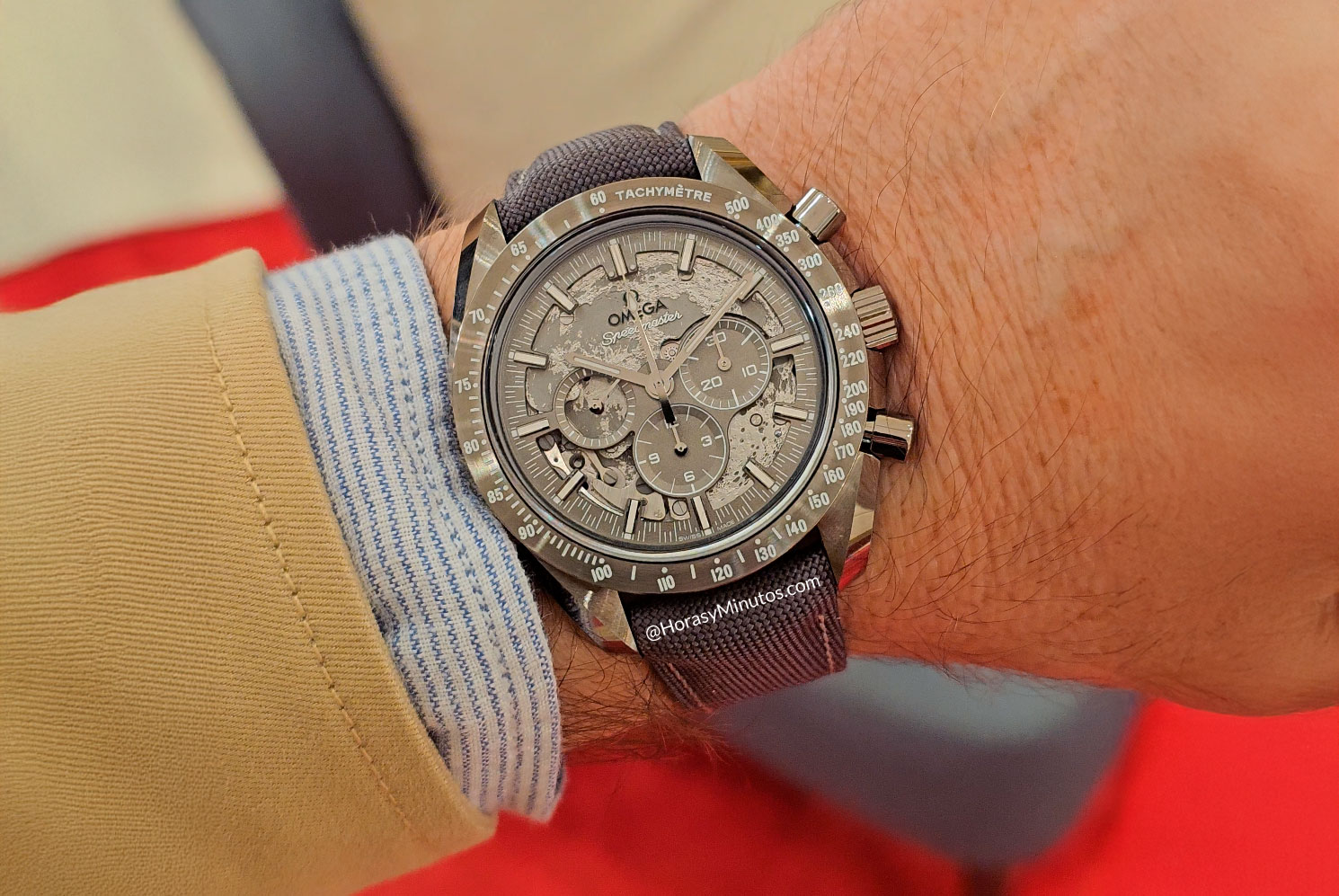 Así queda el Omega Speedmaster Grey Side of the Moon