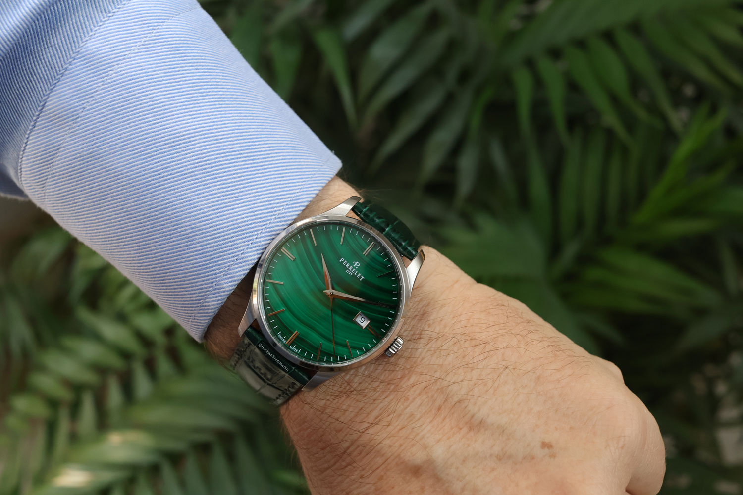 El Perrelet Weekend Malaquita, puesto