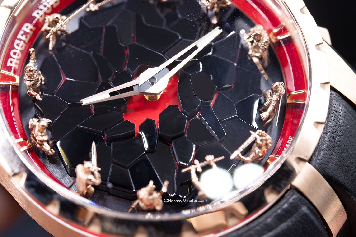 cristales centrales de Murano del Roger Dubuis Excalibur Knights of the Round Table