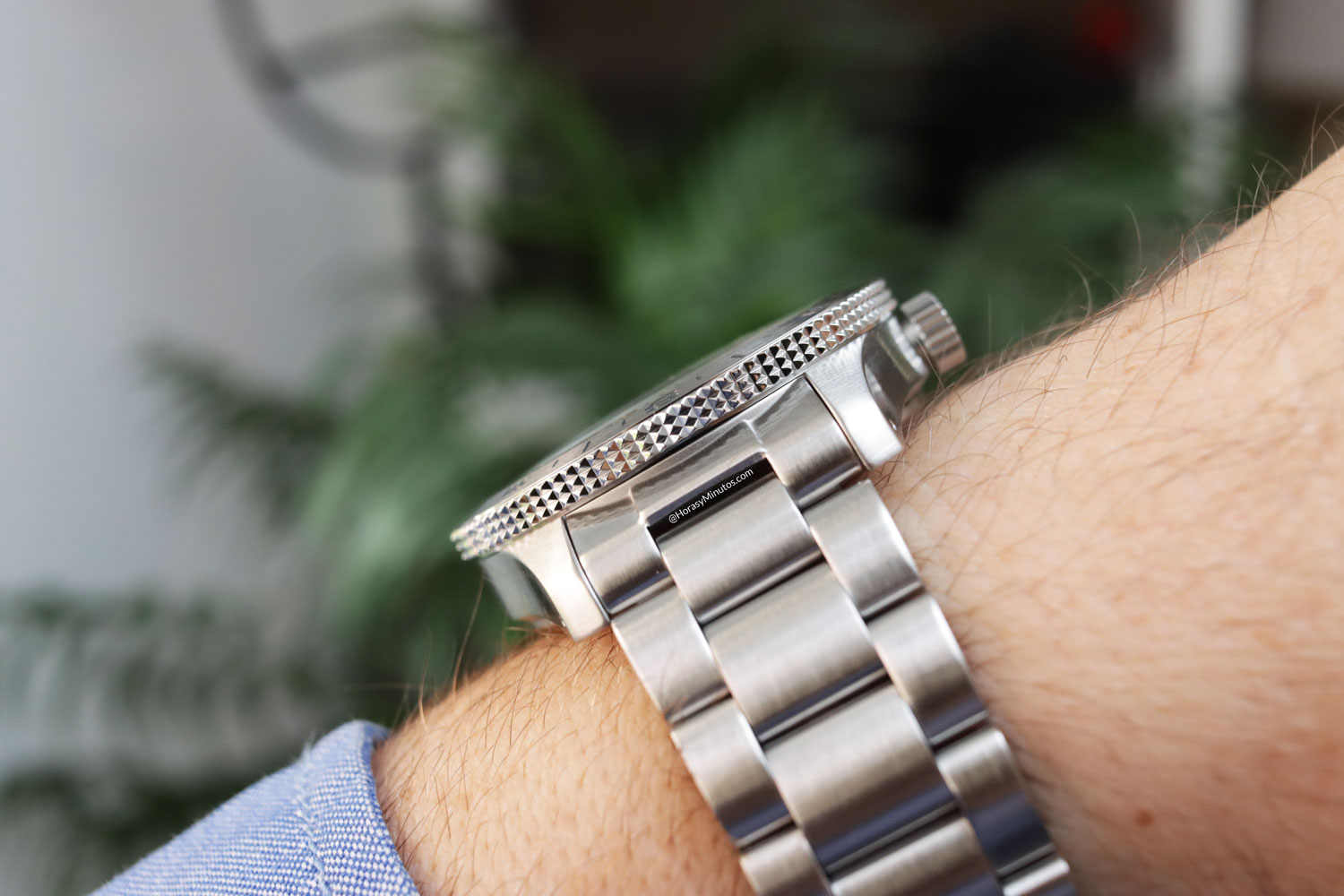Perfil del Seiko 5 Sports Field Series Brújula HDB006
