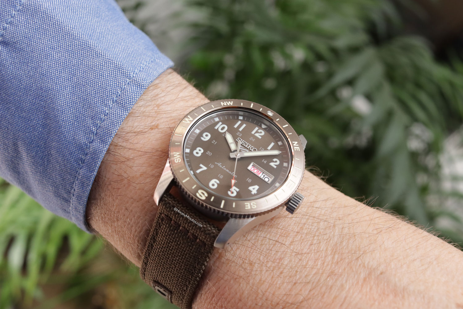 En la muñeca: Seiko 5 Sports Field Series Brújula HDB009