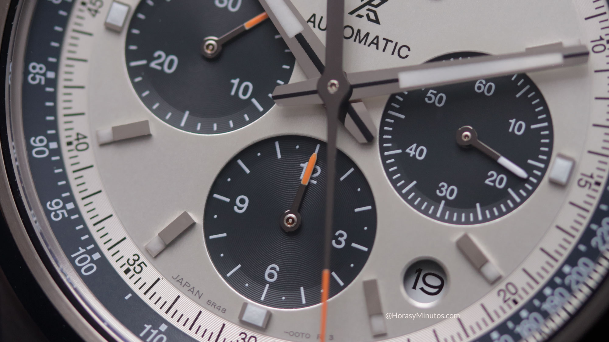 Detalle de la esfera del Seiko Prospex Speedtimer SRQ047