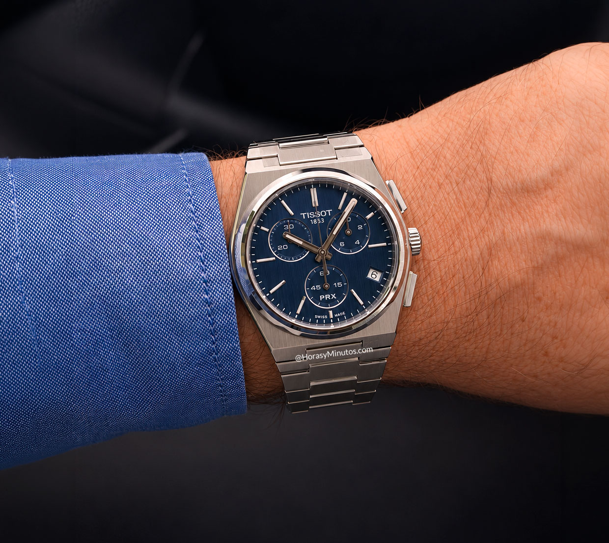 El Tissot PRX Cronógrafo Cuarzo azul, puesto