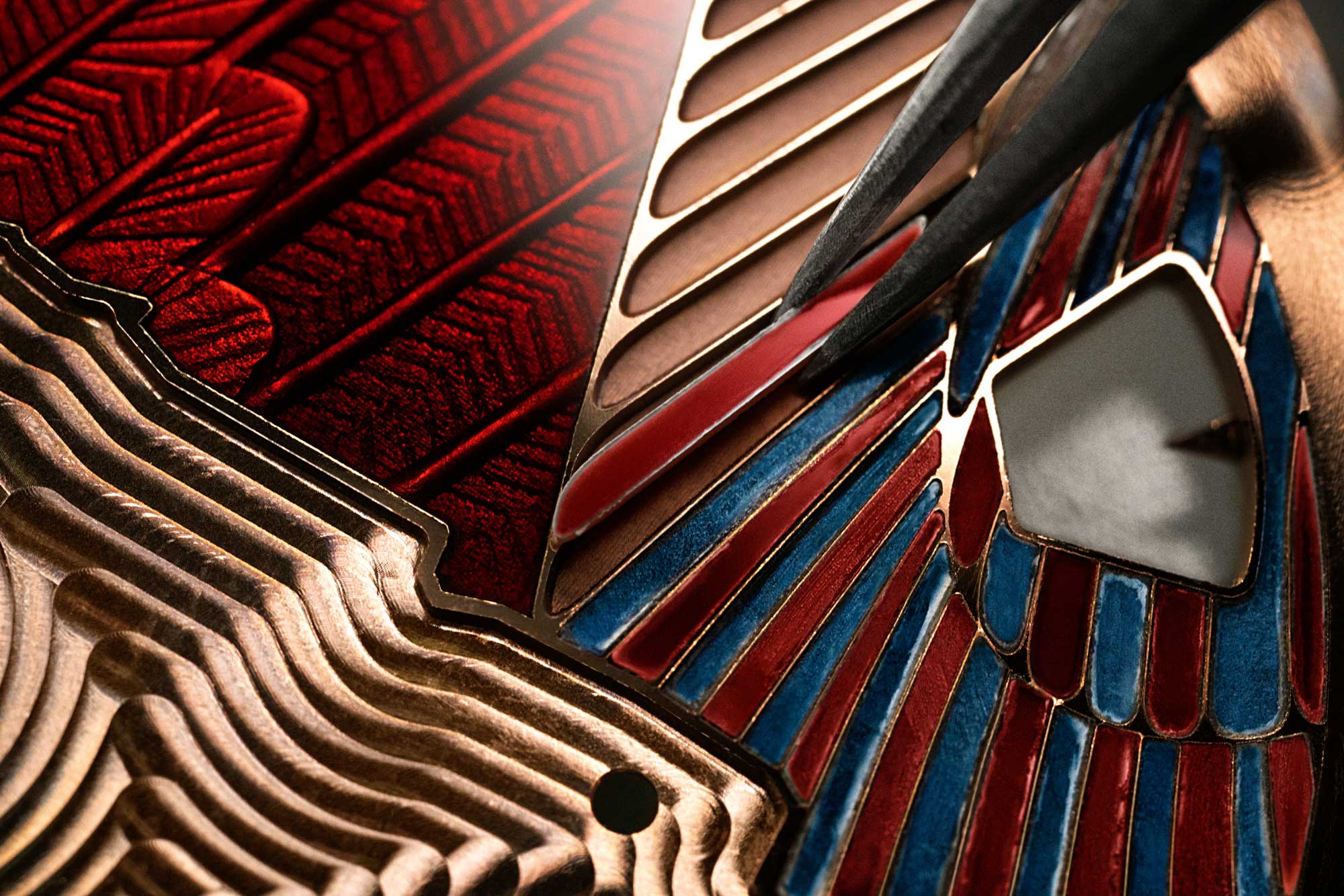 Detalle de la decoración del Vacheron Constantin Métiers d'Art Homenaje a las grandes civilizaciones Lamssu de Sargon II