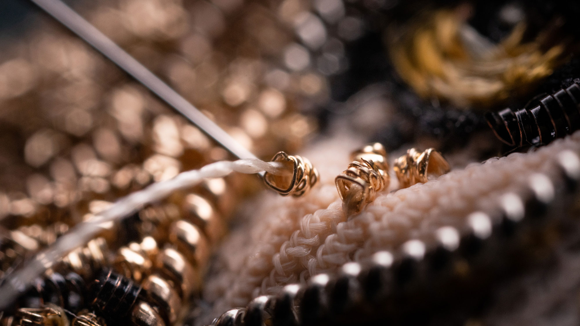Bordado del Vacheron Constantin Métiers d’Art Tribute to the Animal Kingdom Tigerbroidery