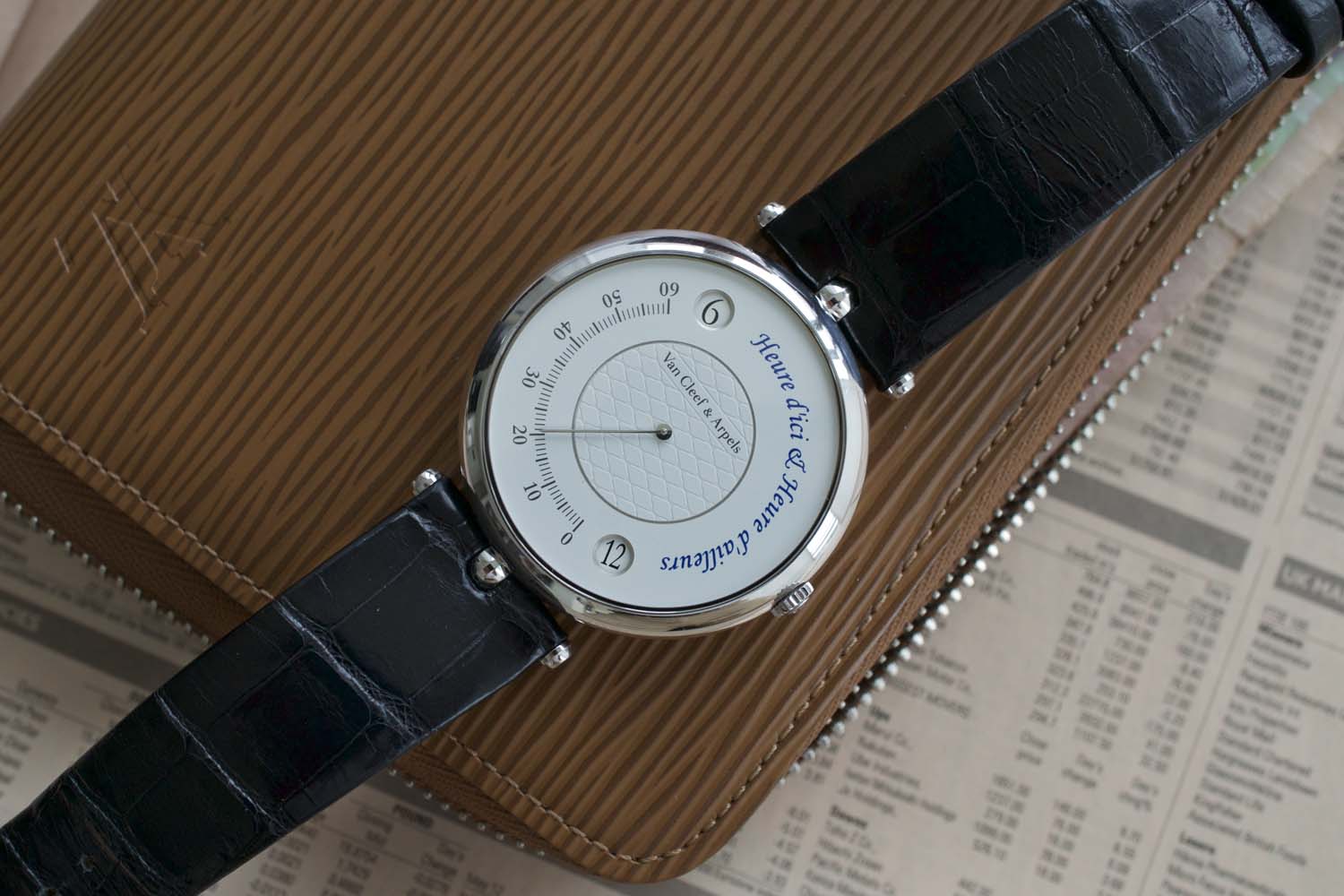 Van Cleef & Arpels Heure d’ici & Heure d’ailleurs