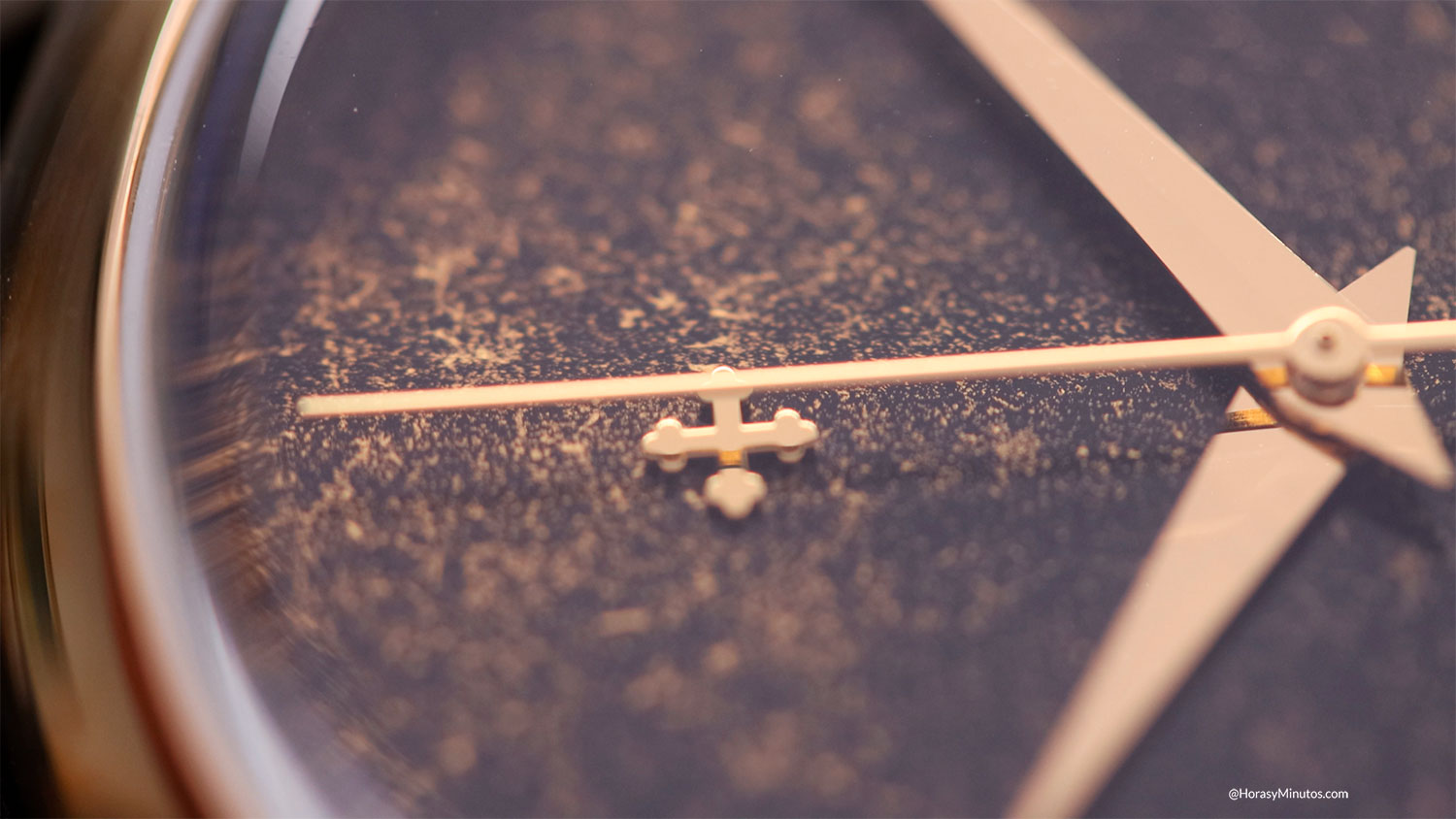 Detalle de la esfera del Venezianico Redentore Bronzo