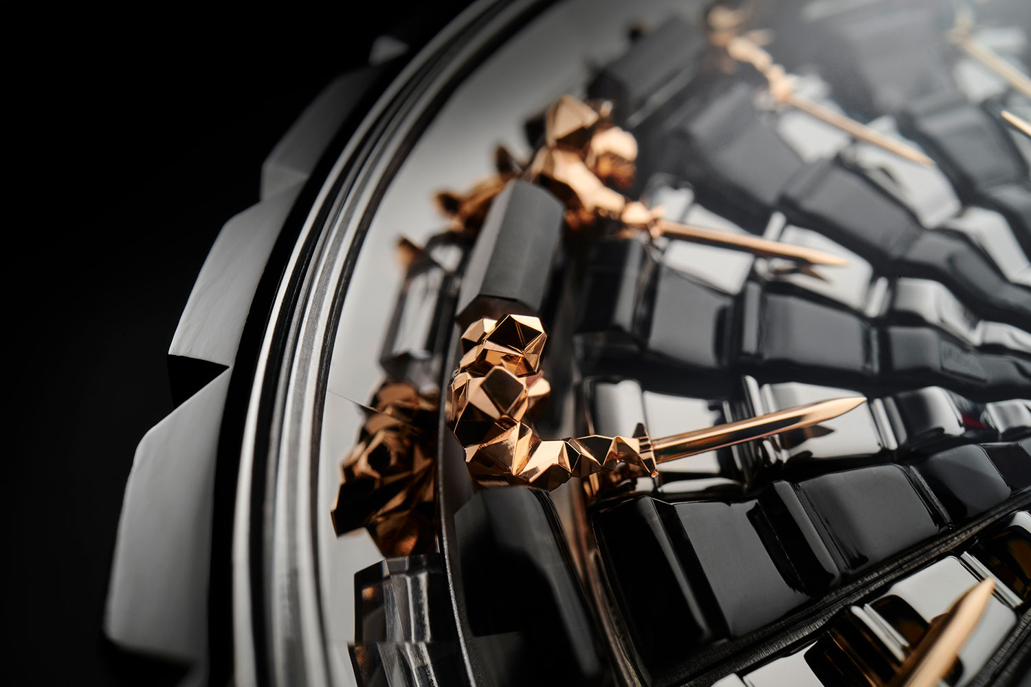 Detalle del Roger Dubuis Excalibur Knights of The Round Table